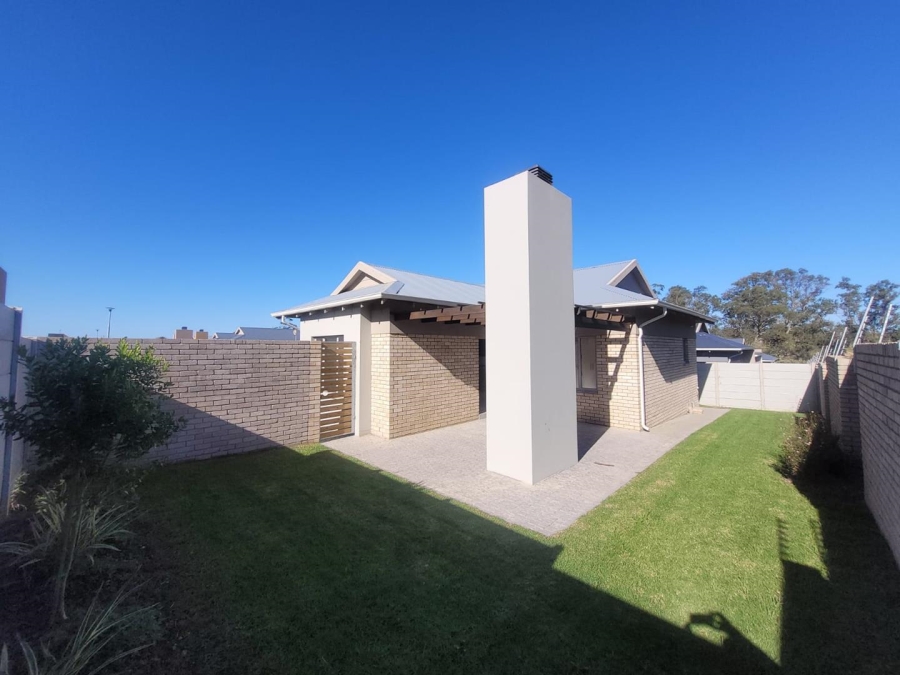 3 Bedroom Property for Sale in Mooikloof Country Estate Western Cape